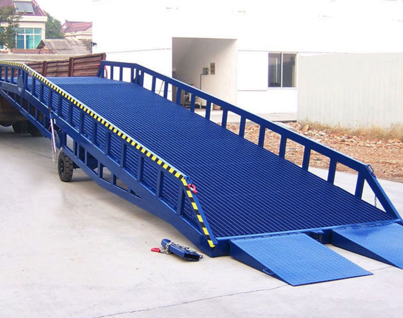 Mobile Loading Dock Ramps​, Mobile Loading Dock Ramp, Loading ramps, loading ramps in dubai, al safrik, alsafrik steel ramps, loading ramps al safrik, alsafrik steels, loading ramps in dubai, loading ramps in UAE, loading ramps in Sharjah